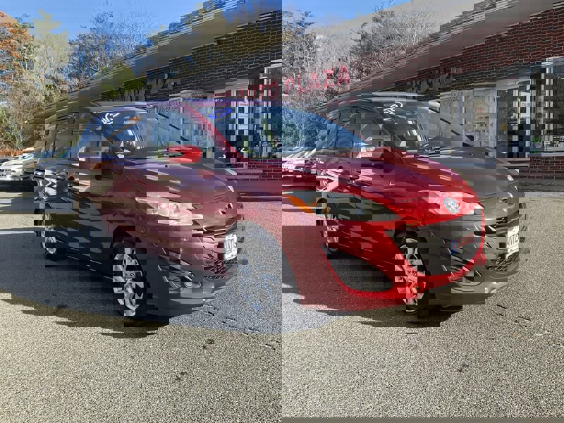 Used 2015 MAZDA MAZDA5 Sport image 3