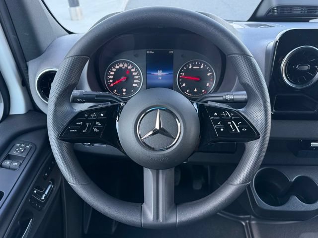 Used 2026 Mercedes-Benz Sprinter 2500 image 15