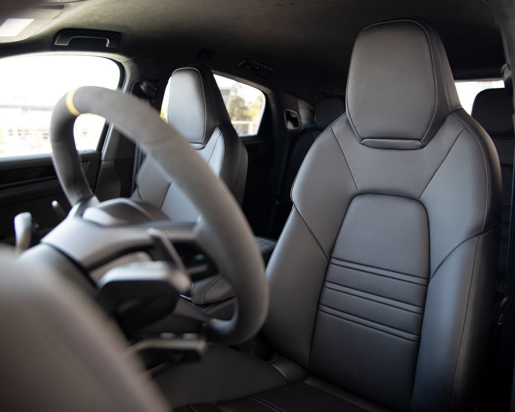New 2026 Porsche Cayenne Turbo GT AWD/4WD image 5