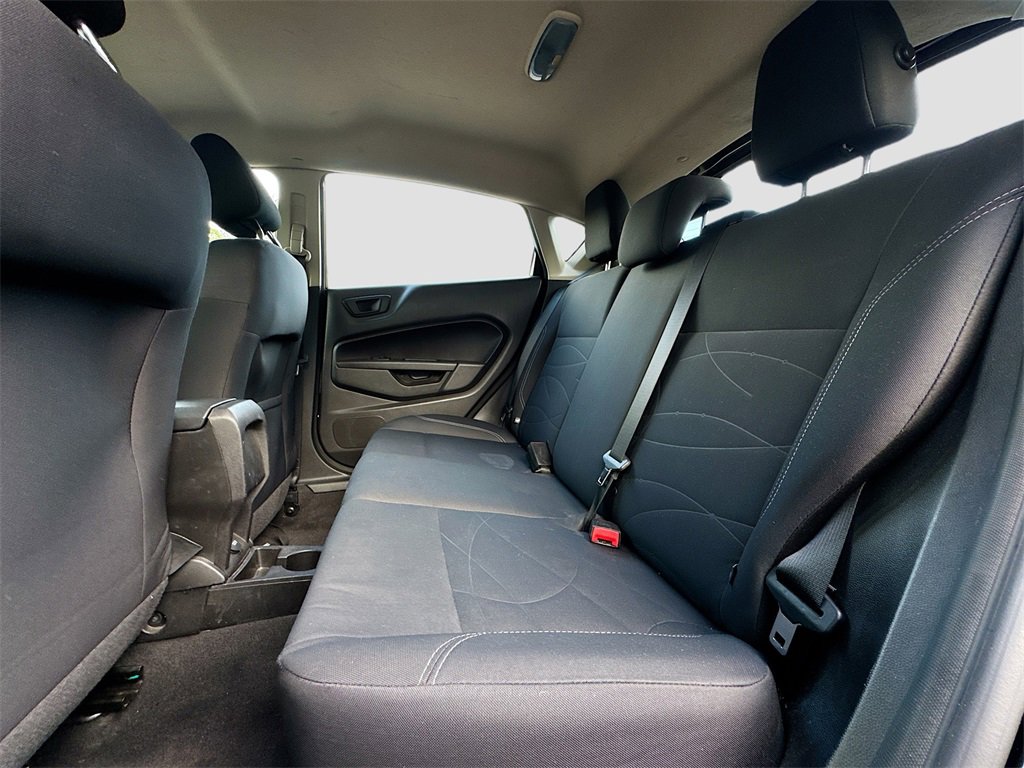 Used 2018 Ford Fiesta SE image 24