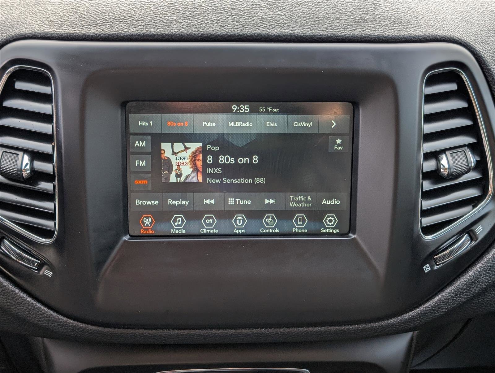 Used 2019 Jeep Compass Latitude w/ Popular Equipment Group image 27