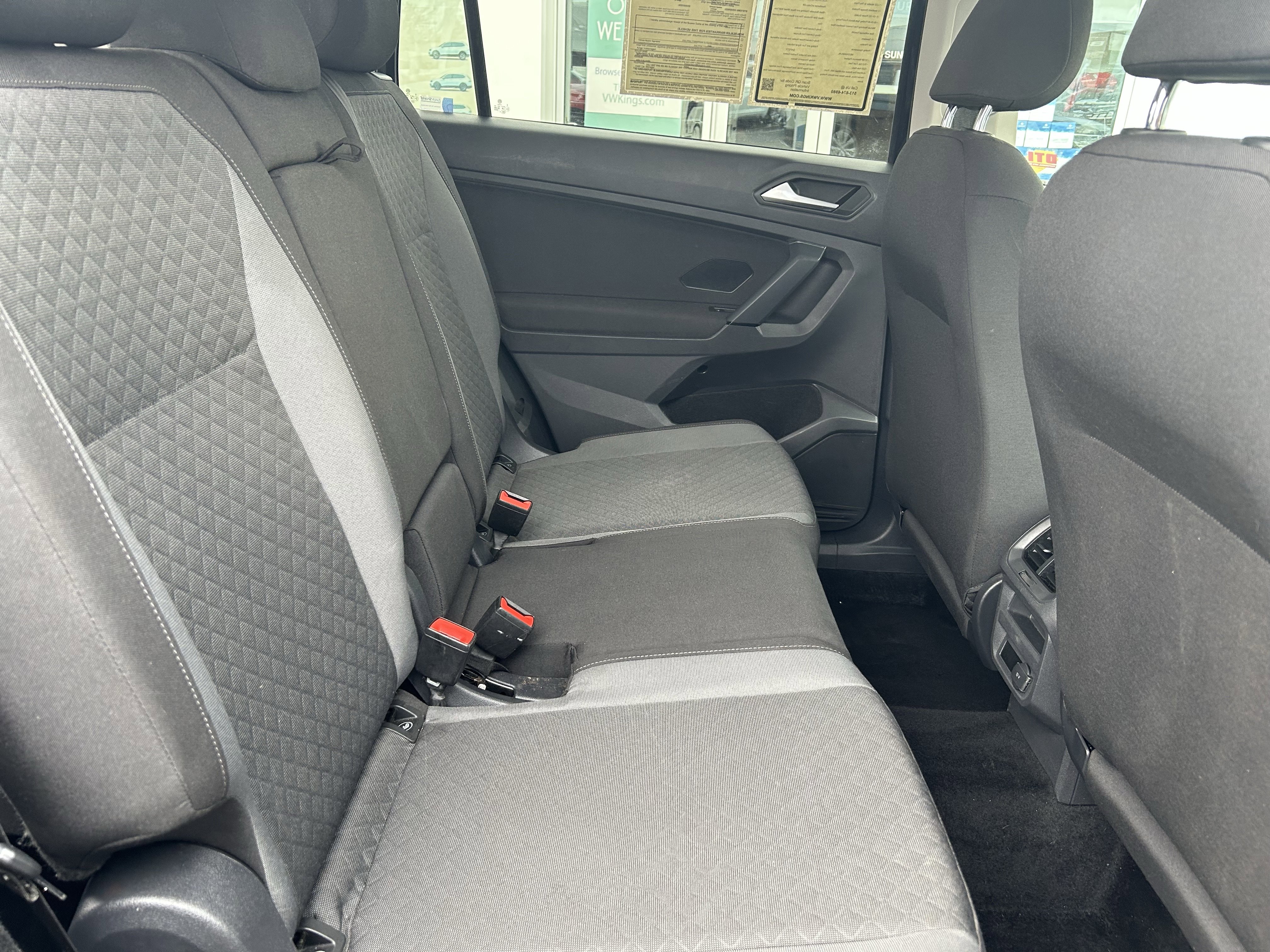 Used 2019 Volkswagen Tiguan S image 24