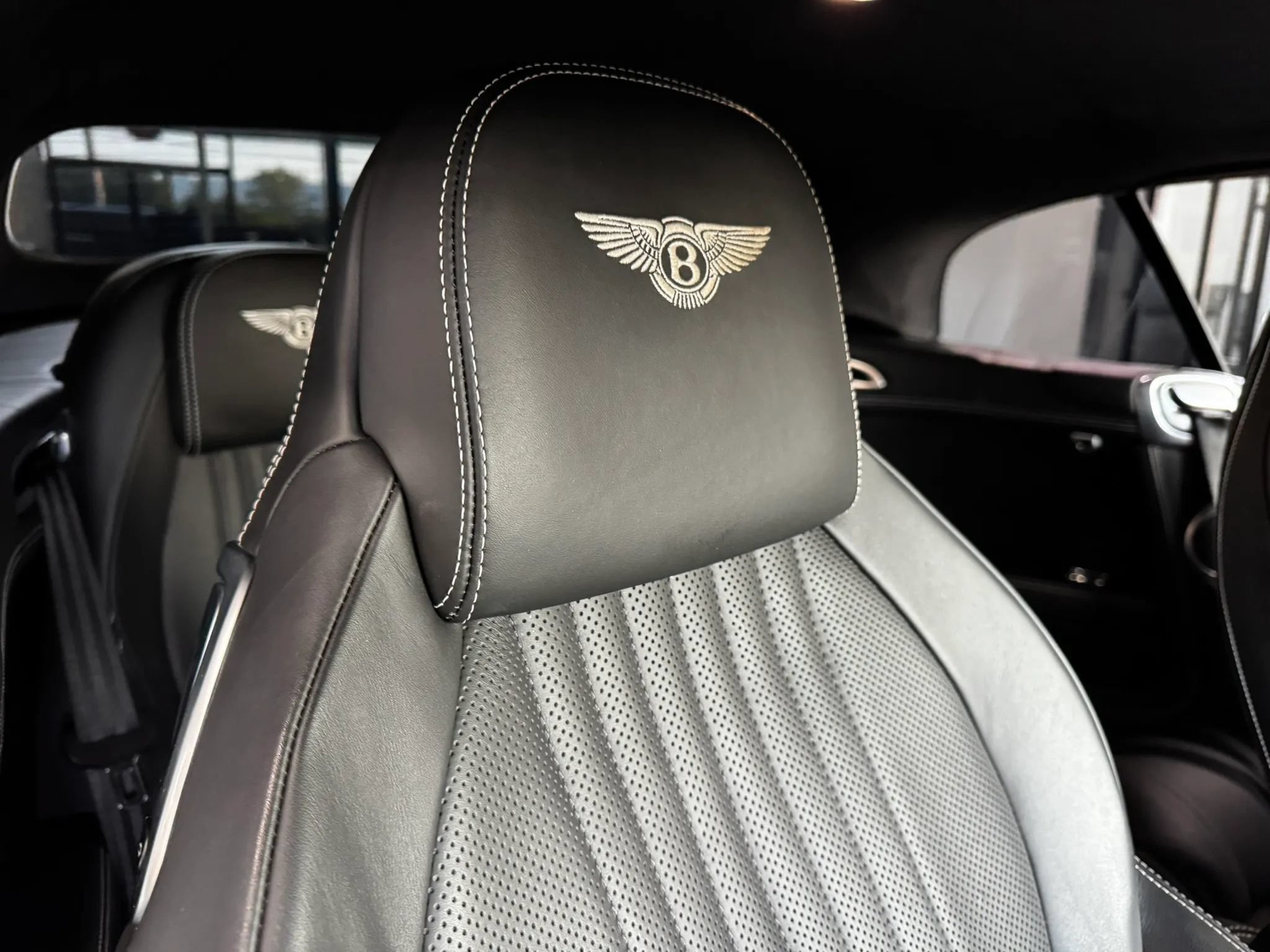 Used 2017 Bentley Continental GT AWD/4WD image 17
