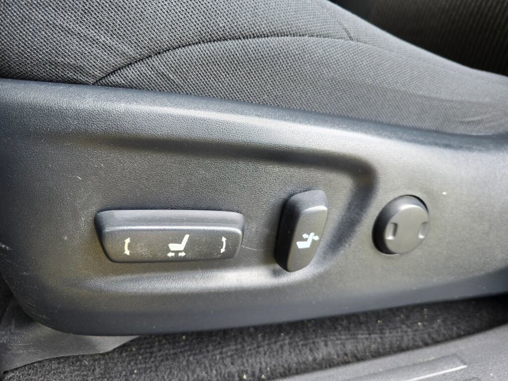 Used 2020 Toyota 4Runner SR5 image 26