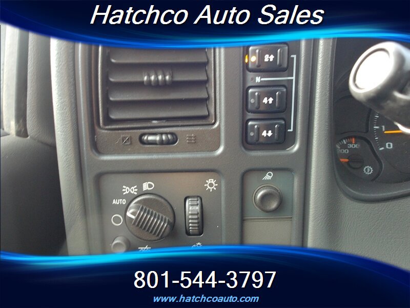 Used 2006 Chevrolet Silverado 3500 LT w/ Skid Plate Package AWD/4WD image 17