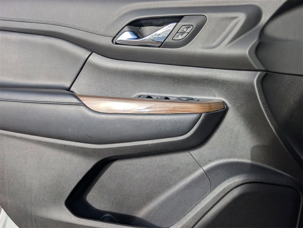 Used 2019 GMC Acadia SLE image 12