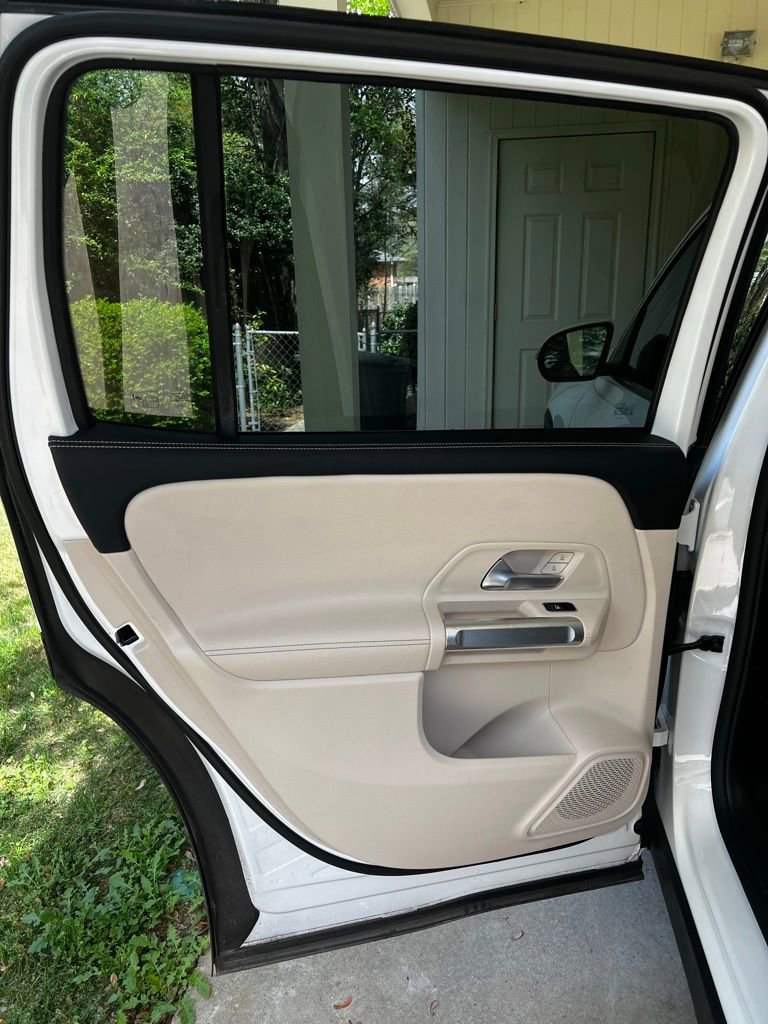 Certified 2023 Mercedes-Benz GLB 250 image 13