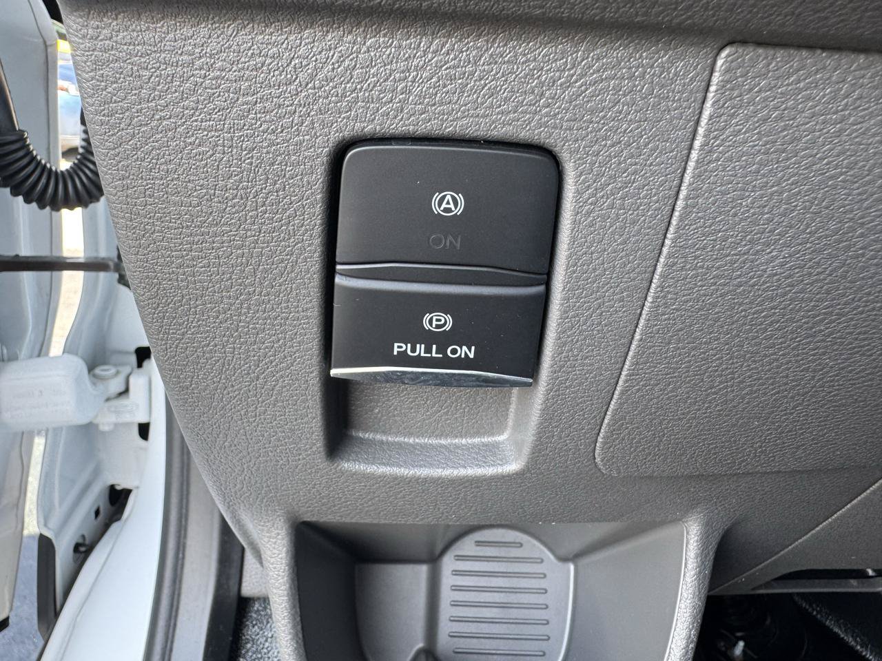 Used 2025 Ford Transit 250 Low Roof w/ Exterior Upgrade Package RWD image 30