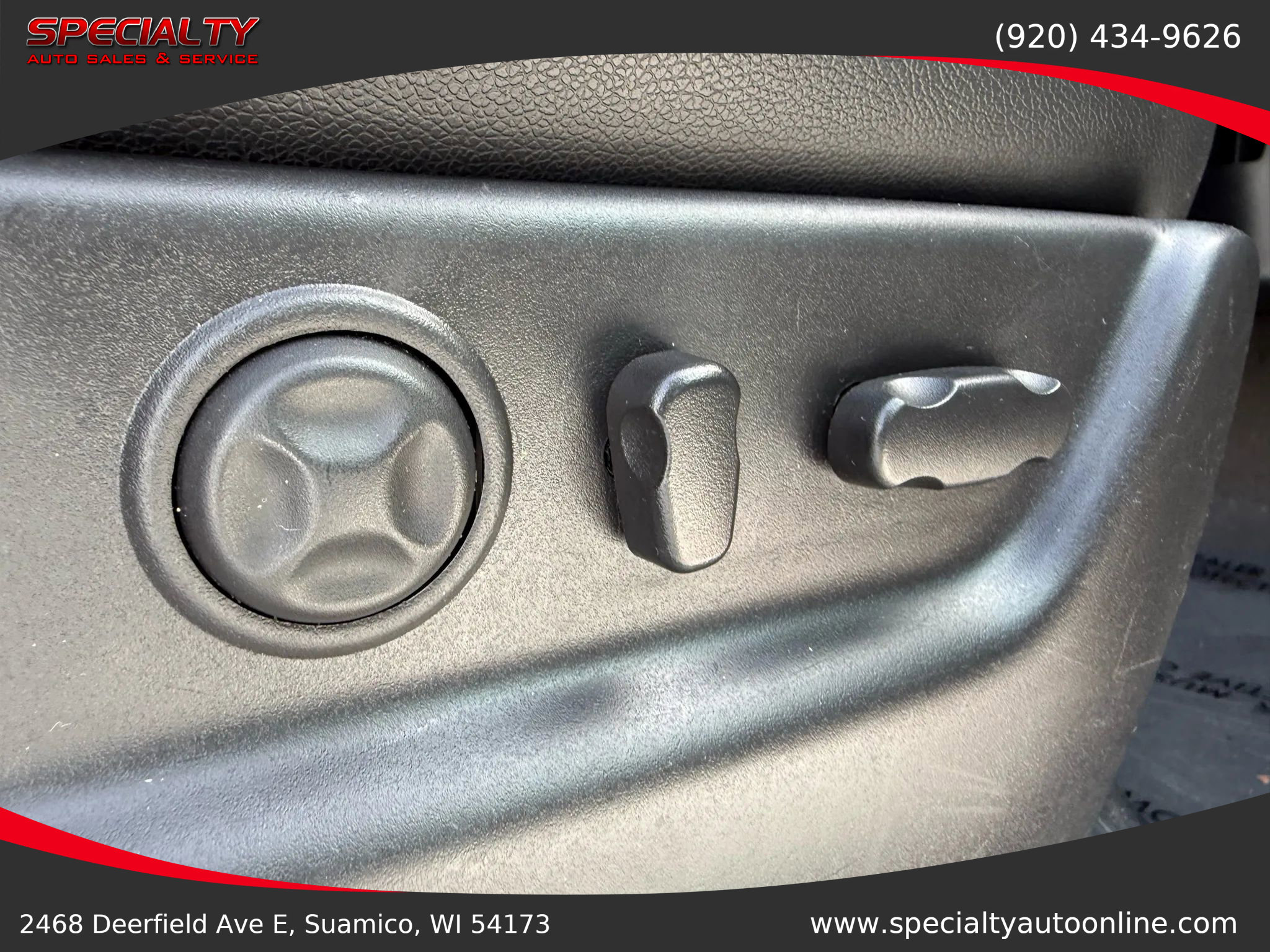 Used 2012 Chevrolet Suburban LTZ image 31