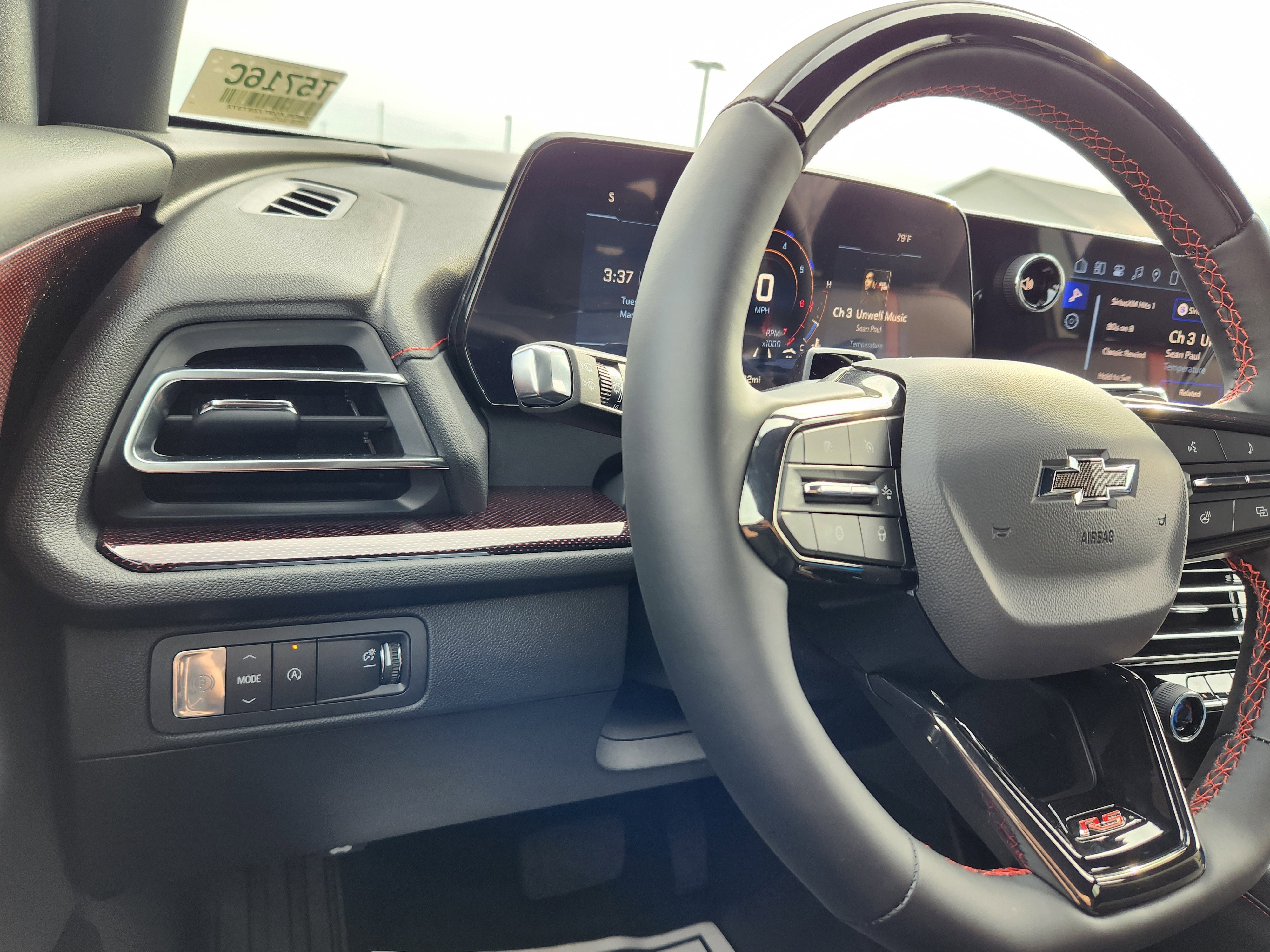 New 2026 Chevrolet Traverse RS FWD image 17