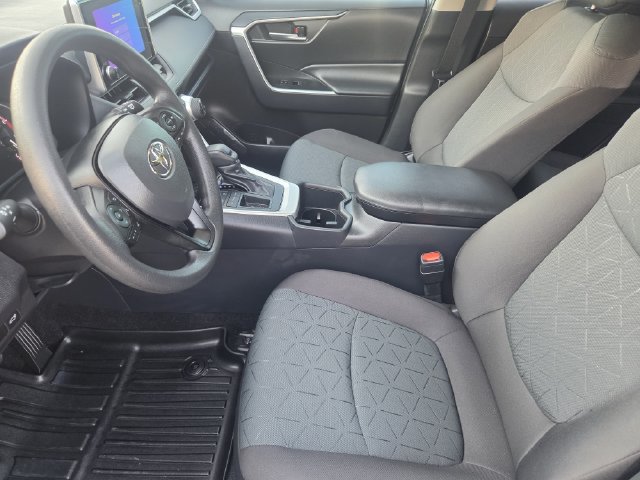 Certified 2025 Toyota RAV4 XLE w/ Convenience Package FWD image 11