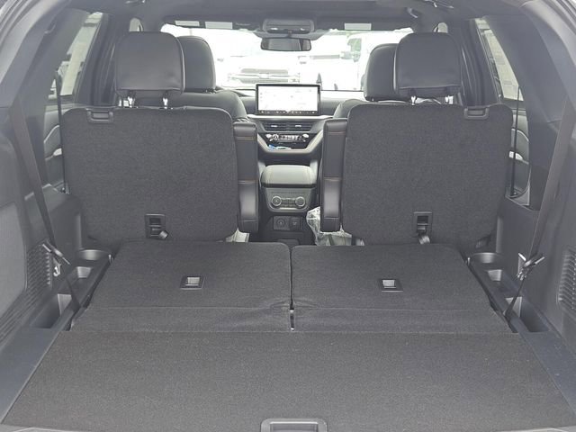 New 2026 Ford Explorer Tremor w/ Tremor Ultimate Package AWD/4WD image 8