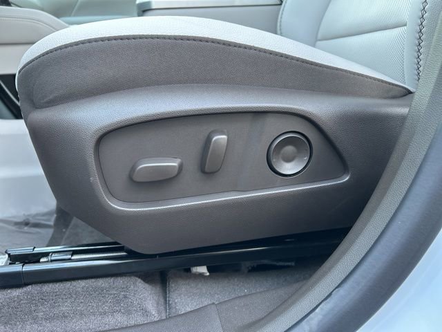 New 2026 GMC Terrain Denali w/ LPO, Floor Liner Package image 14