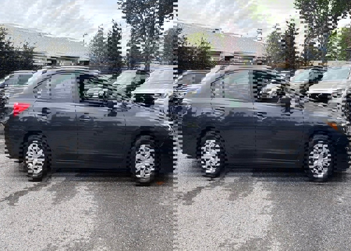 Used 2015 Subaru Impreza 2.0i image 2