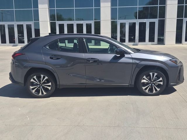 New 2026 Lexus UX 300h AWD image 3