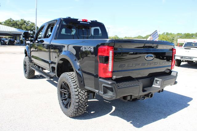 Used 2024 Ford F250 Lariat w/ Black Appearance Package image 8
