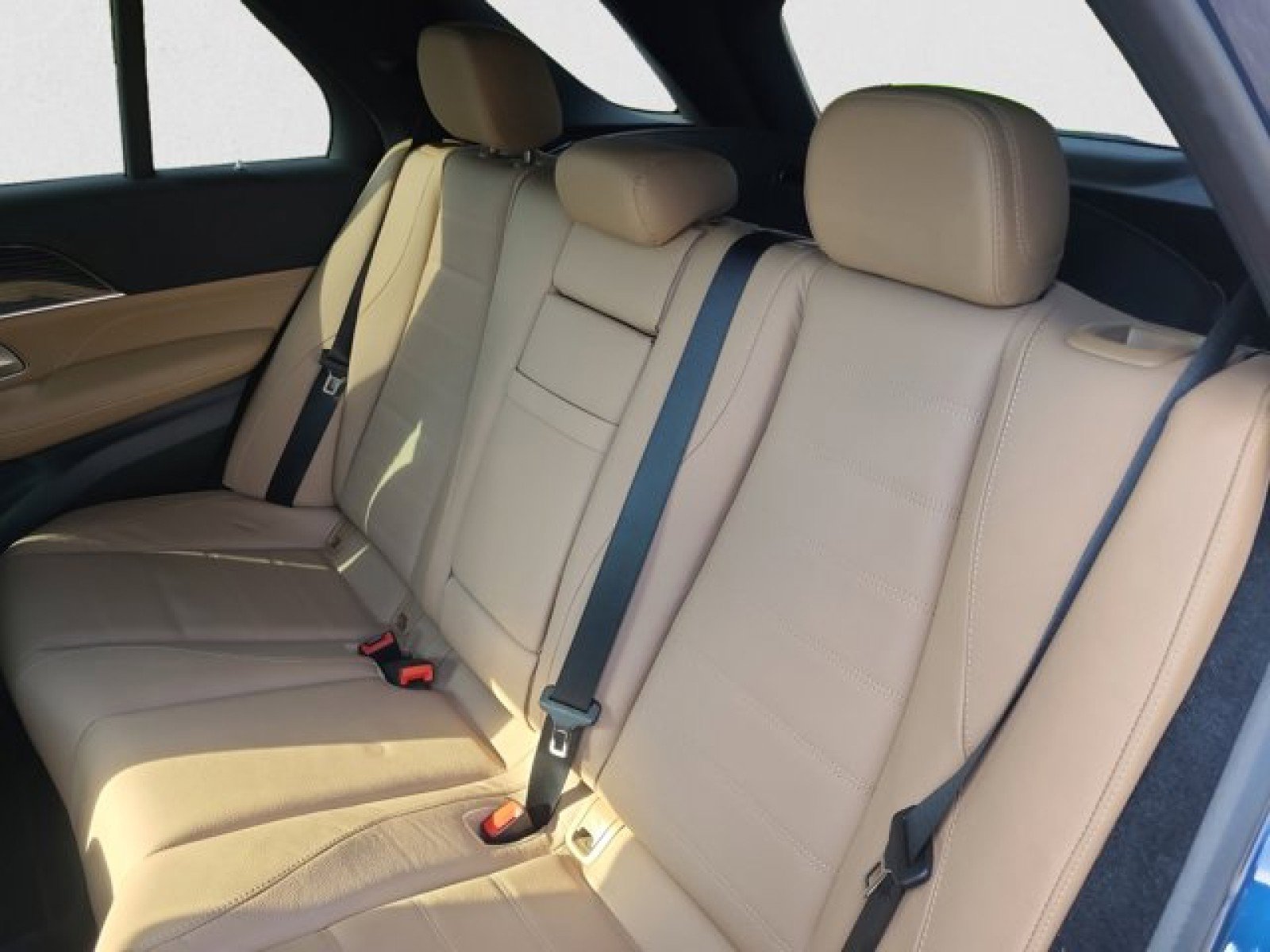 Used 2024 Mercedes-Benz GLE 350 4MATIC image 19