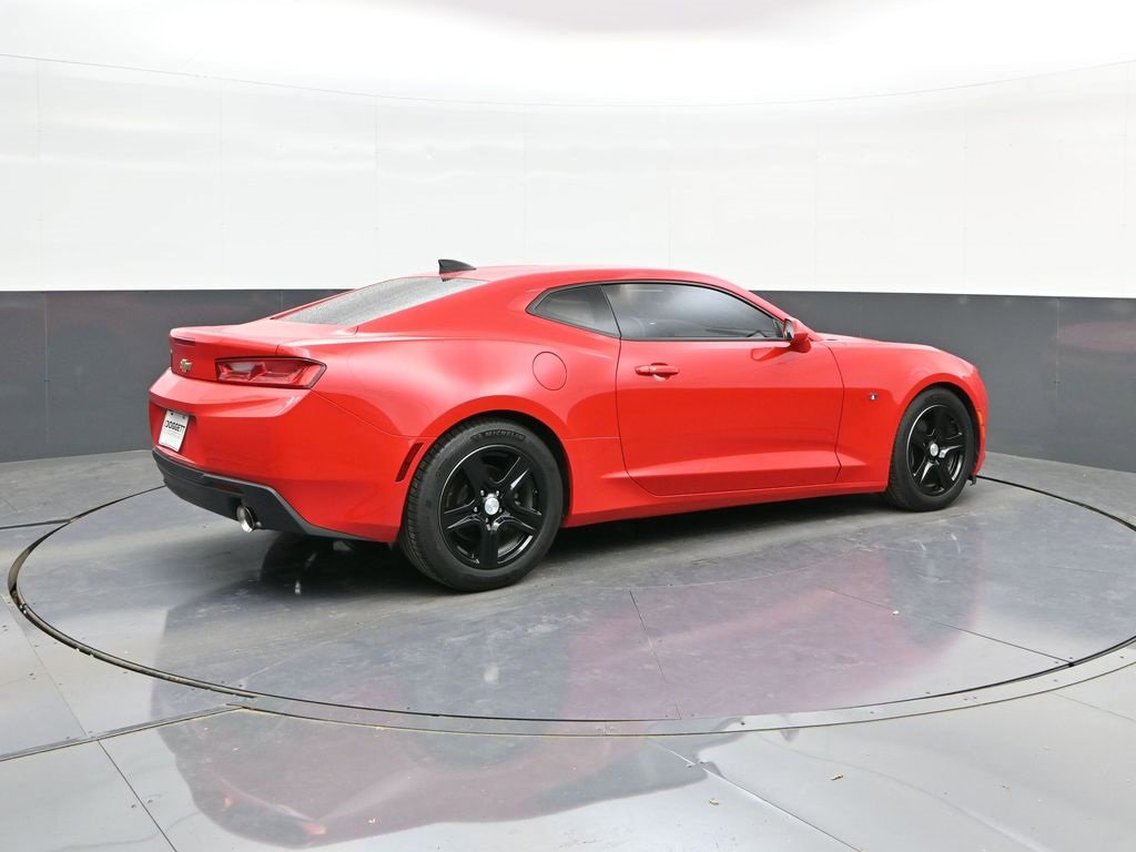 Used 2017 Chevrolet Camaro LT image 13