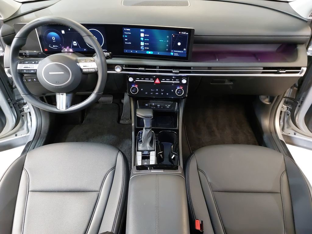 Certified 2025 Hyundai Tucson SEL image 9