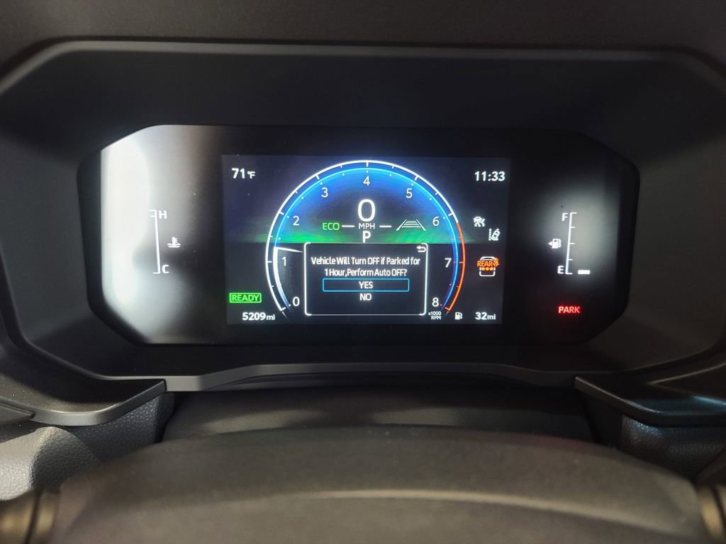 Used 2025 Toyota Land Cruiser image 28