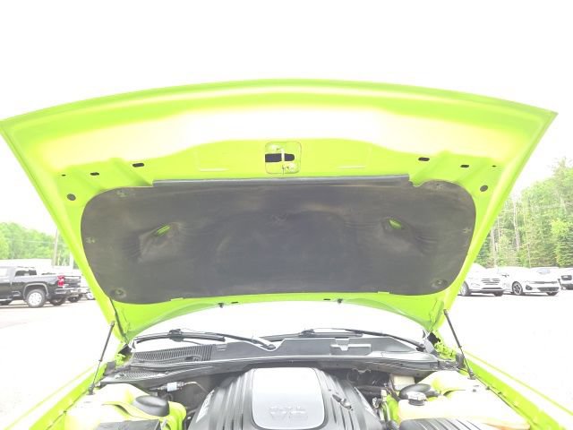 Used 2015 Dodge Challenger R/T Plus RWD image 64