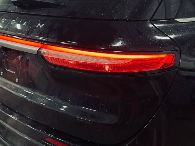 Used 2022 Lincoln Corsair Reserve w/ Equipment Group 201A image 7