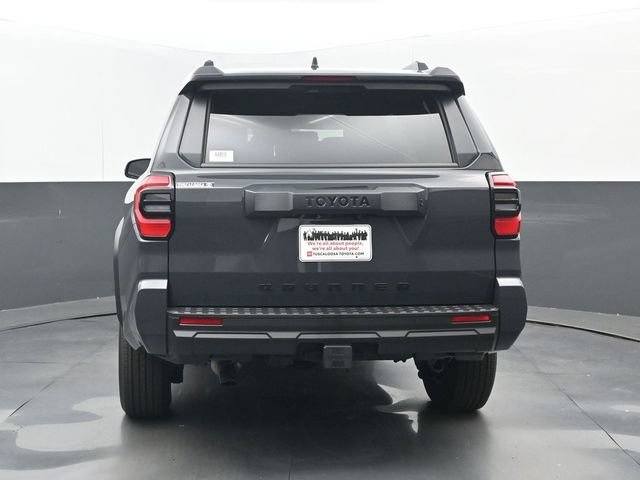 New 2026 Toyota 4Runner SR5 AWD/4WD image 17
