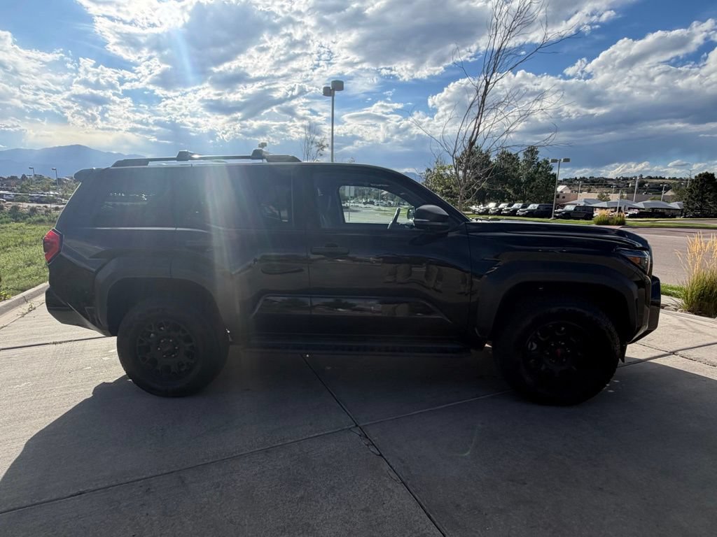Used 2025 Toyota 4Runner TRD Off-Road Premium AWD/4WD image 9