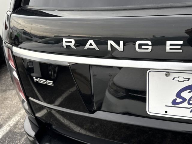 Used 2020 Land Rover Range Rover HSE image 9