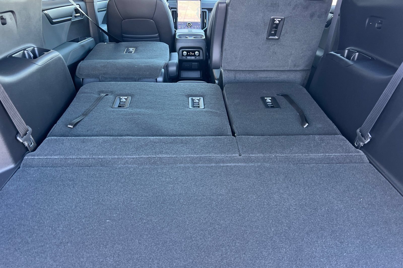 New 2026 GMC Acadia AT4 w/ Super Cruise Package AWD/4WD image 13