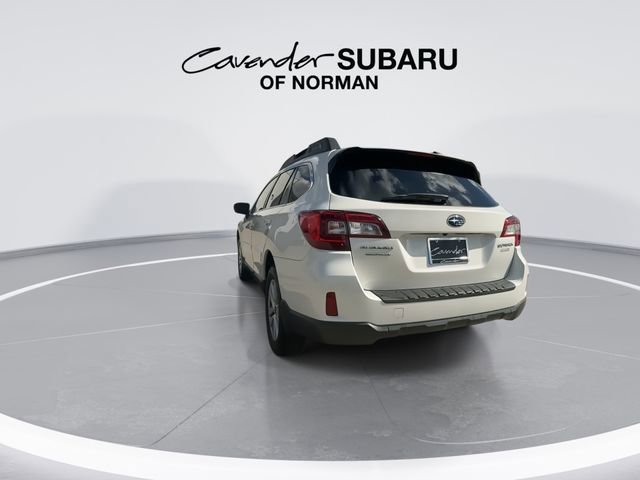 Used 2017 Subaru Outback 2.5i AWD/4WD image 7
