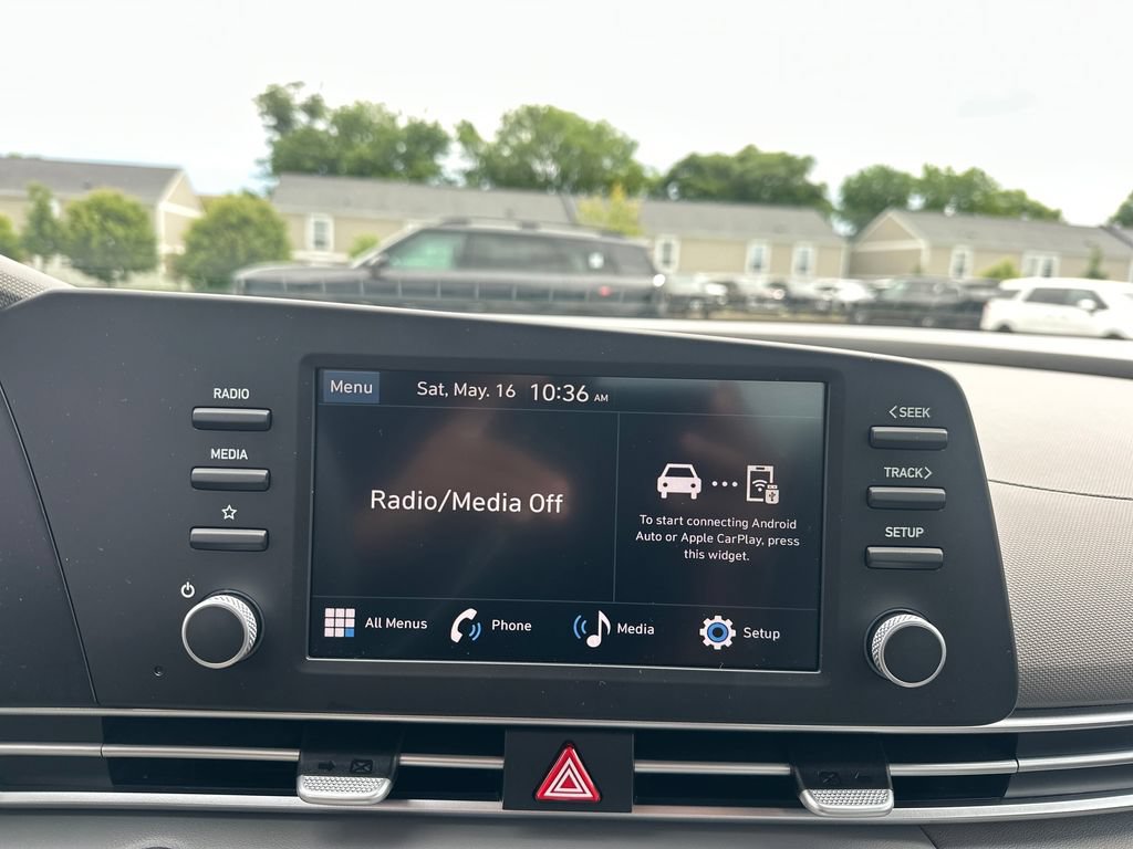 Used 2026 Hyundai Elantra Sport FWD image 18
