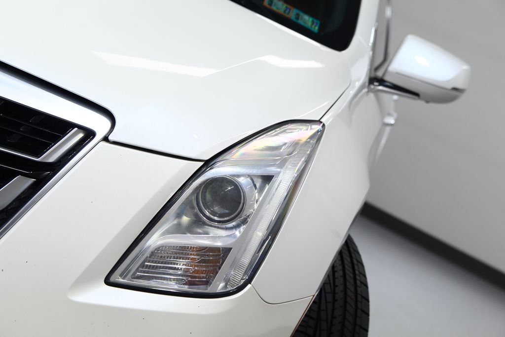 Used 2016 Cadillac XTS Luxury w/ Driver Awareness Package image 7