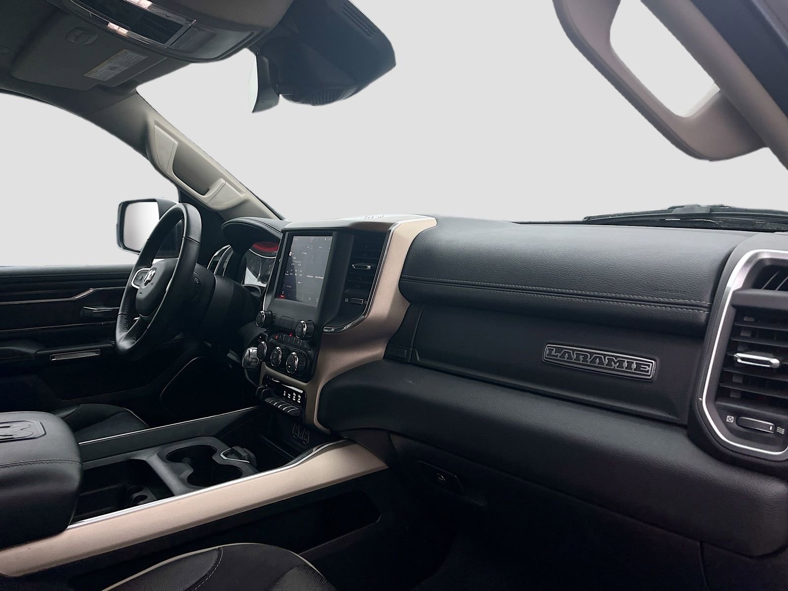 Used 2022 RAM 1500 Laramie image 29