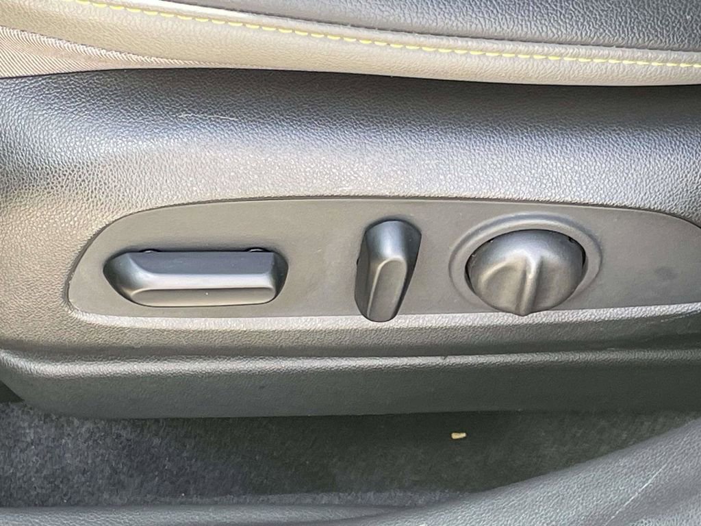 Used 2024 Chevrolet Trax ACTIV w/ Sunroof Package FWD image 14
