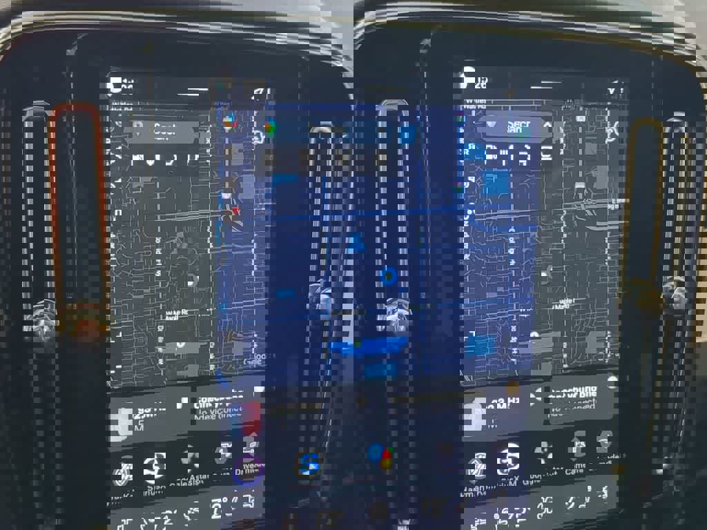 New 2026 Volvo XC40 B5 Ultra w/ Protection Package Premier image 27