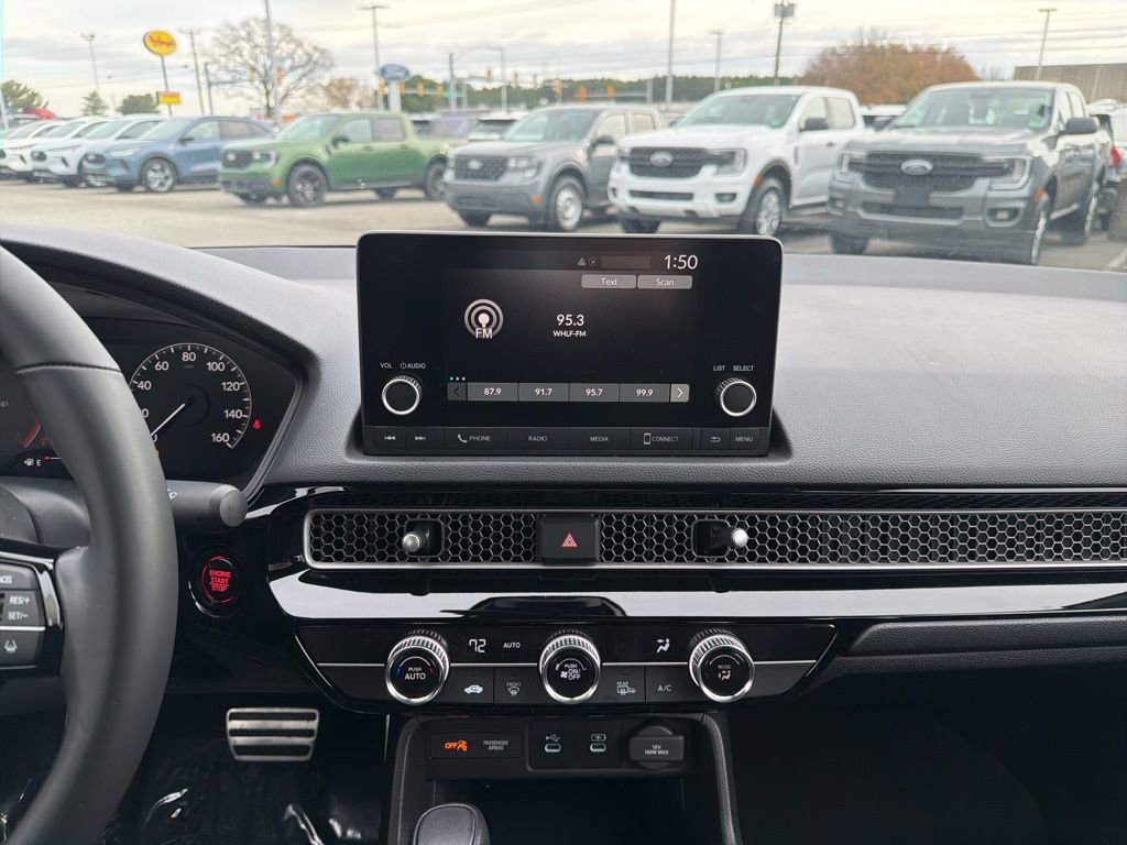 Used 2025 Honda Civic Sport image 28