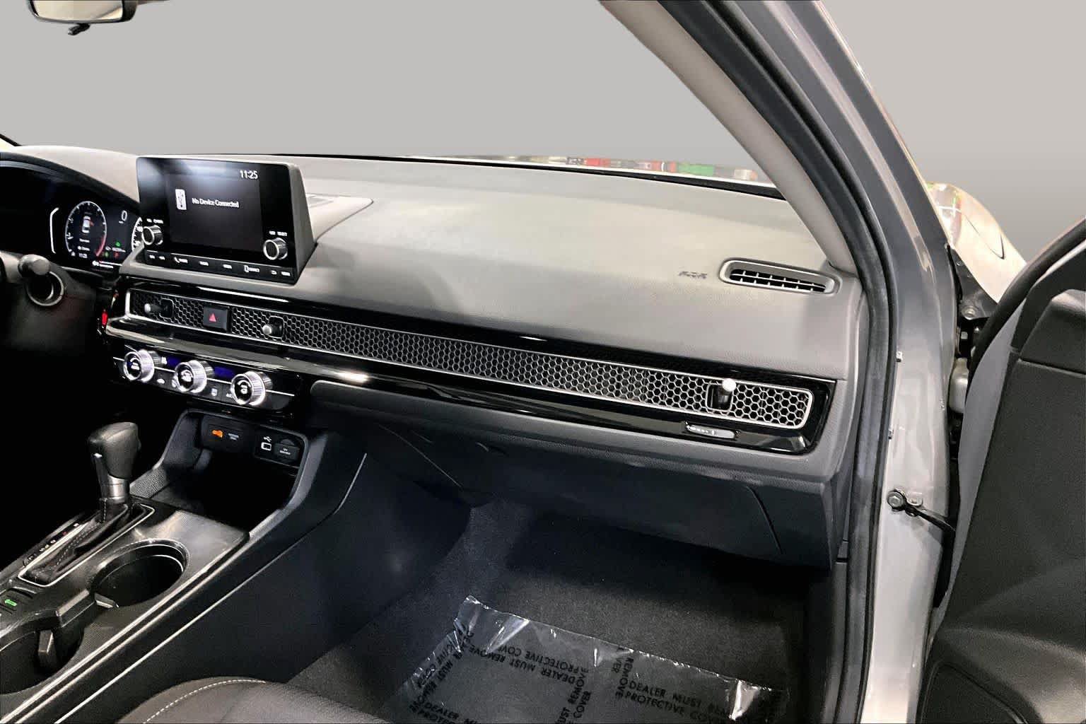 Used 2024 Honda Civic LX image 17