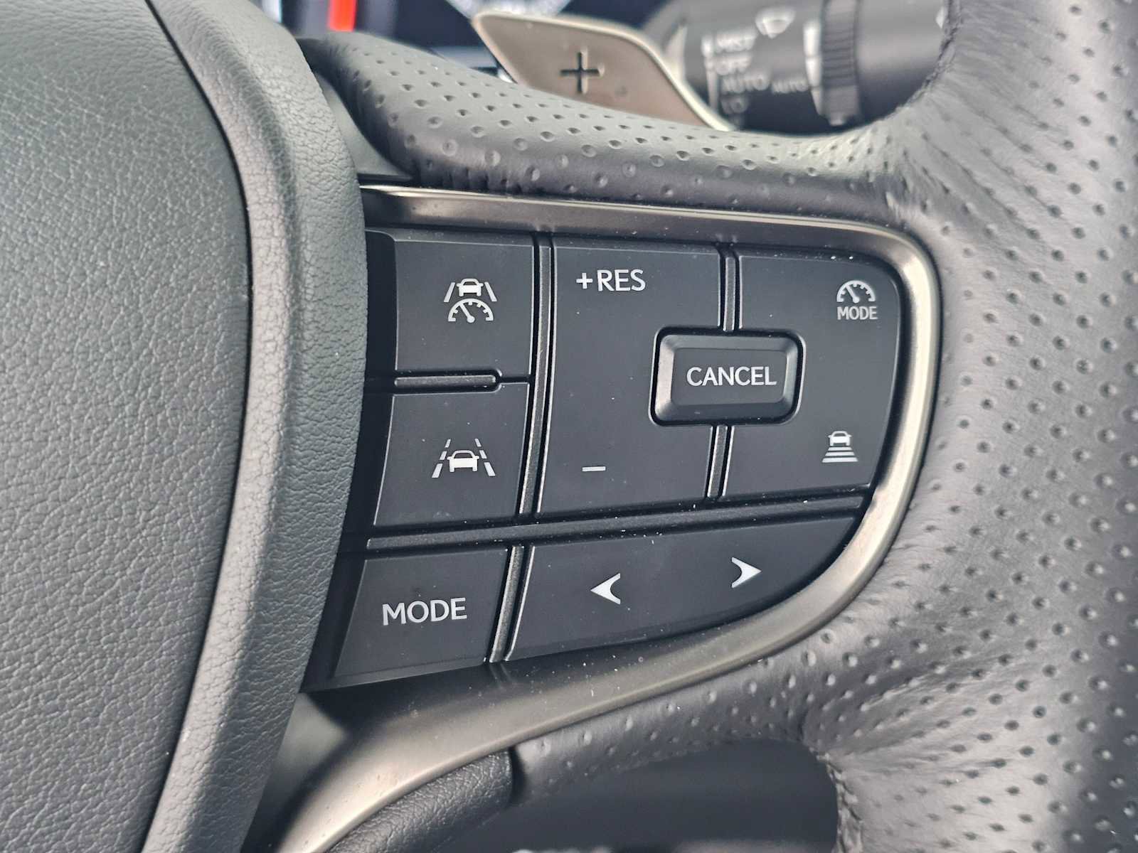 Used 2024 Lexus LS 500 F Sport image 28