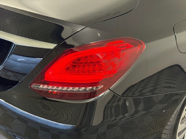 Used 2019 Mercedes-Benz C 300 Sedan image 33