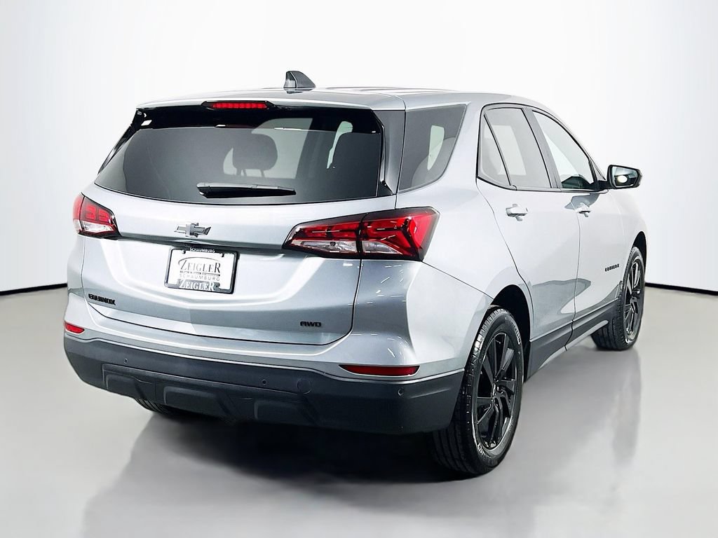 Used 2023 Chevrolet Equinox LS w/ LS Convenience Package AWD/4WD image 5