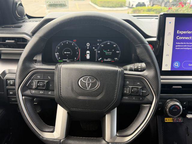 Certified 2025 Toyota 4Runner TRD Off-Road Premium w/ Tow Technology Package image 11