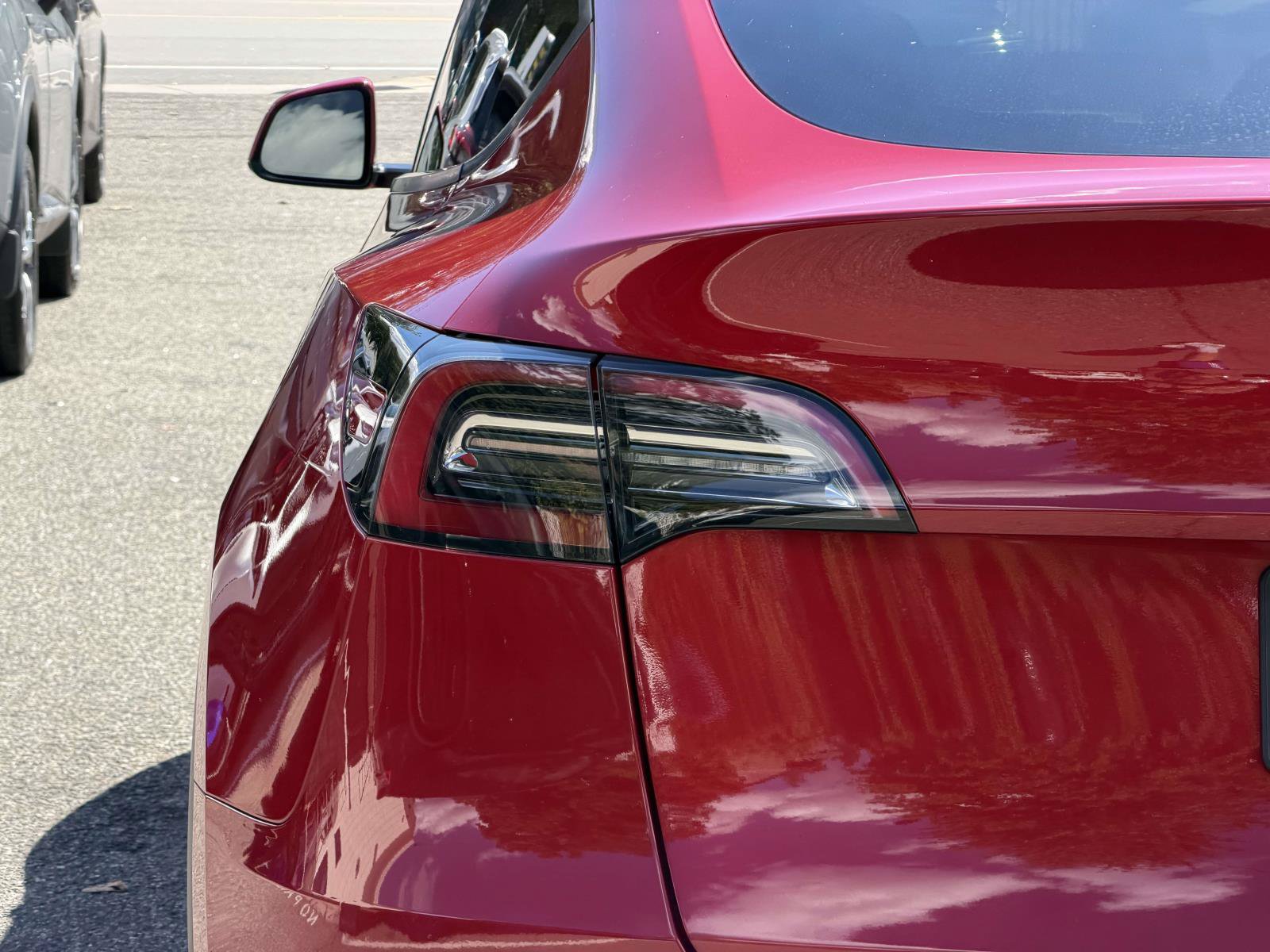 Used 2021 Tesla Model Y Long Range AWD/4WD image 10
