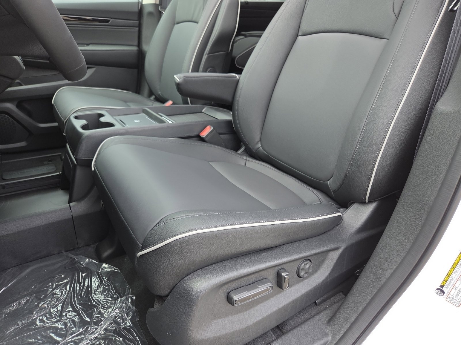 New 2026 Honda Odyssey Touring image 31