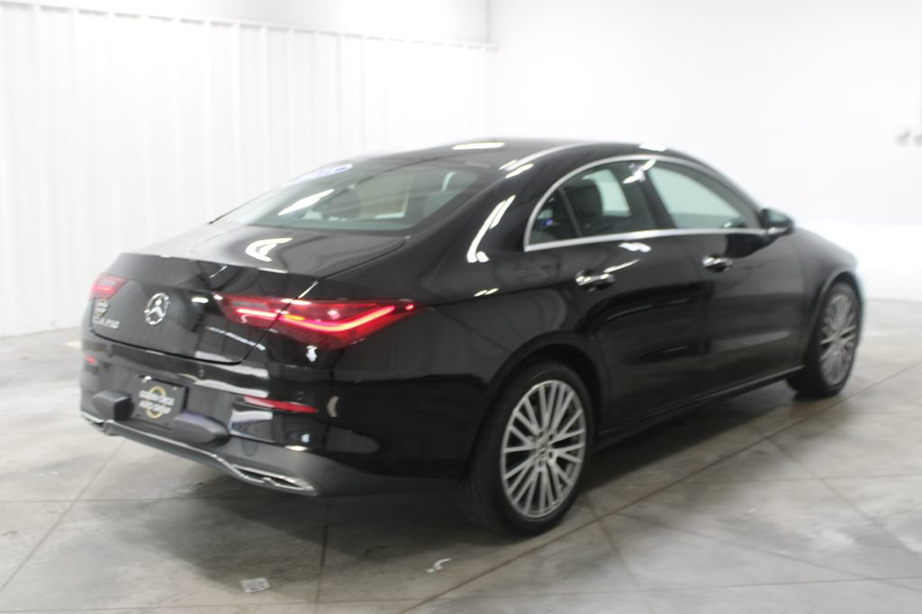 Used 2025 Mercedes-Benz CLA 250 image 9