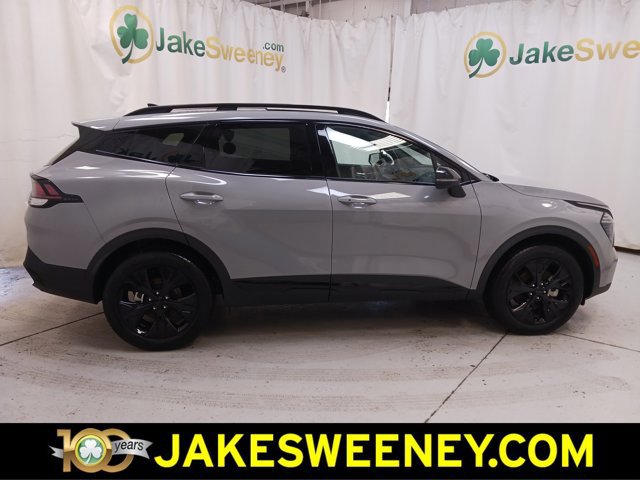 Used 2025 Kia Sportage X-Line w/ Premium Package image 11