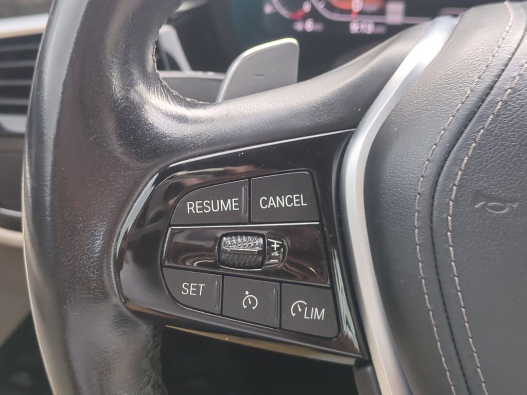 Used 2021 BMW 530i w/ Premium Package RWD image 27