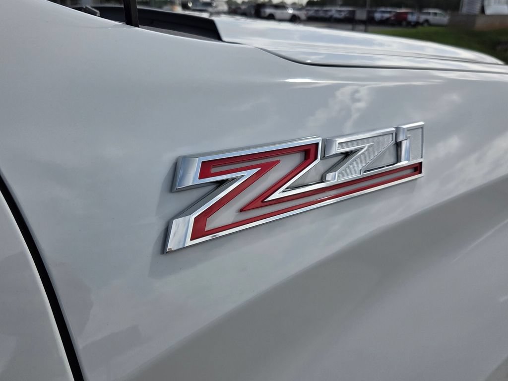 Used 2024 Chevrolet Silverado 1500 LTZ AWD/4WD image 17