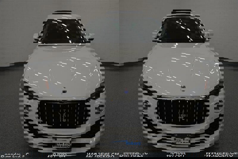 Used 2021 Maserati Levante image 4