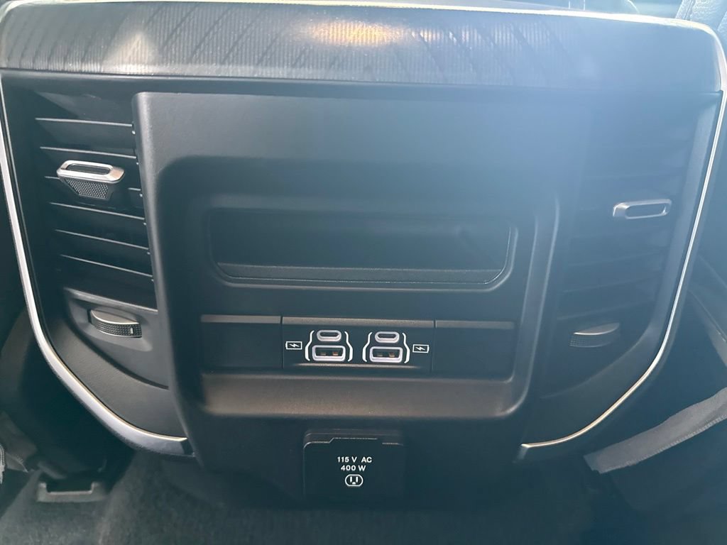 Used 2025 RAM 1500 Big Horn AWD/4WD image 18